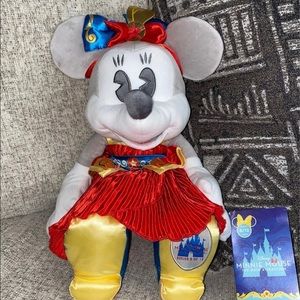 Minnie Mouse main attraction dumbo